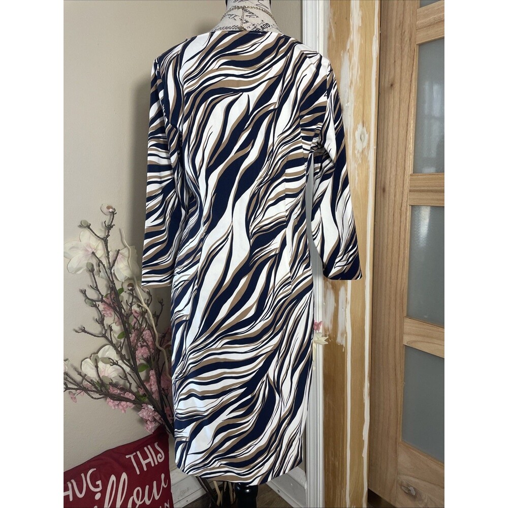 Boston Proper Beyond Travel Zebra Print Dress Womens M Stretch Knit Midi - Picture 9 of 9